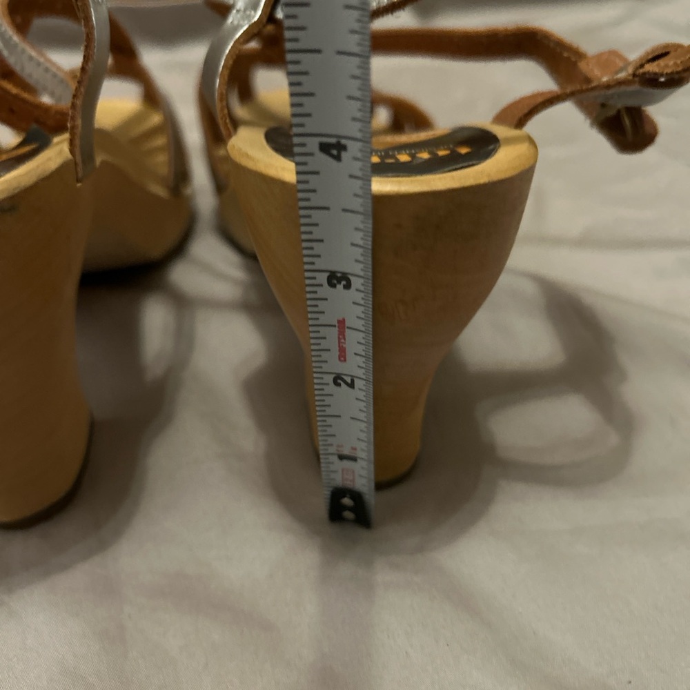 Swedish Hasbeens silver leather wooden clog sandals Size 7.5 - Picture 3 of 11
